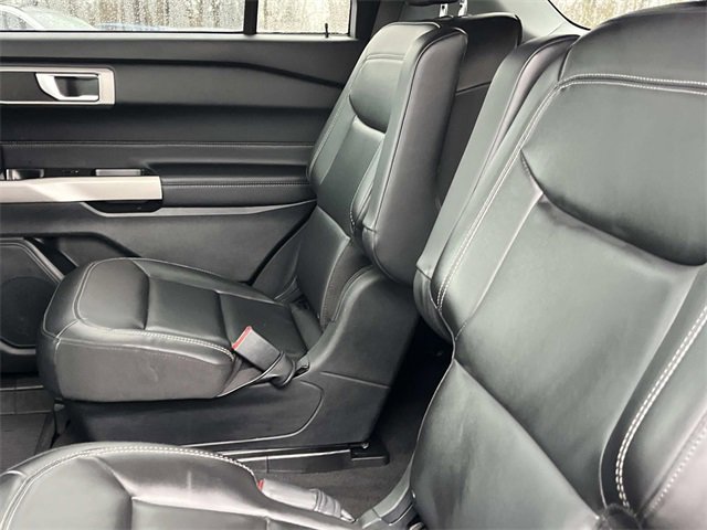 Certified 2023 Ford Explorer XLT w/ Equipment Group 202A image 21