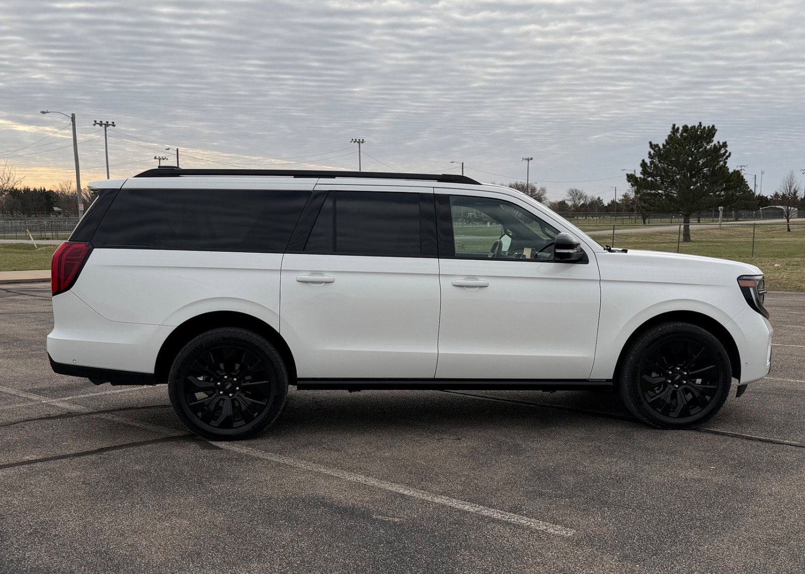 Certified 2025 Ford Expedition Max Platinum w/ Stealth Appearance Package AWD/4WD video 2