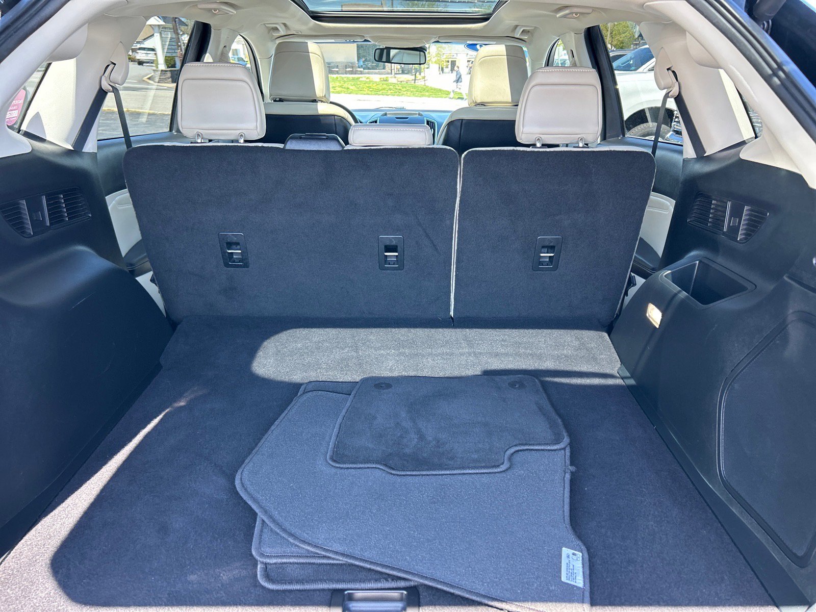 Certified 2020 Ford Edge Titanium w/ Class II Trailer Tow Package AWD/4WD image 16