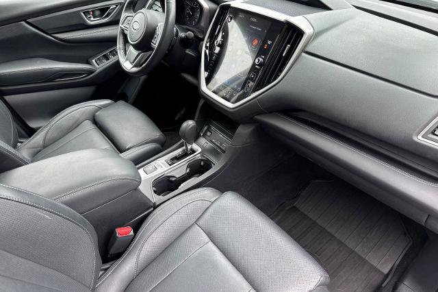 Used 2023 Subaru Ascent Limited w/ Technology Package AWD/4WD image 11