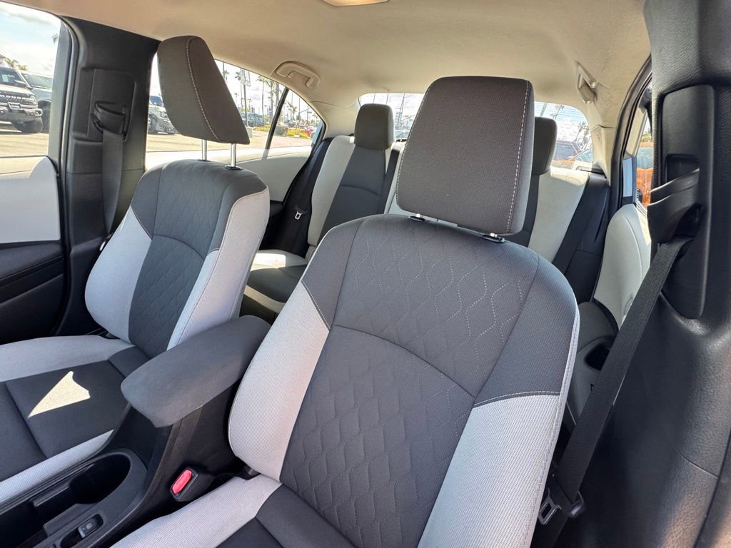 Used 2024 Toyota Corolla LE FWD image 19