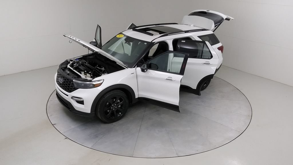 Certified 2023 Ford Explorer ST-Line w/ Class IV Trailer Tow Package AWD/4WD image 58