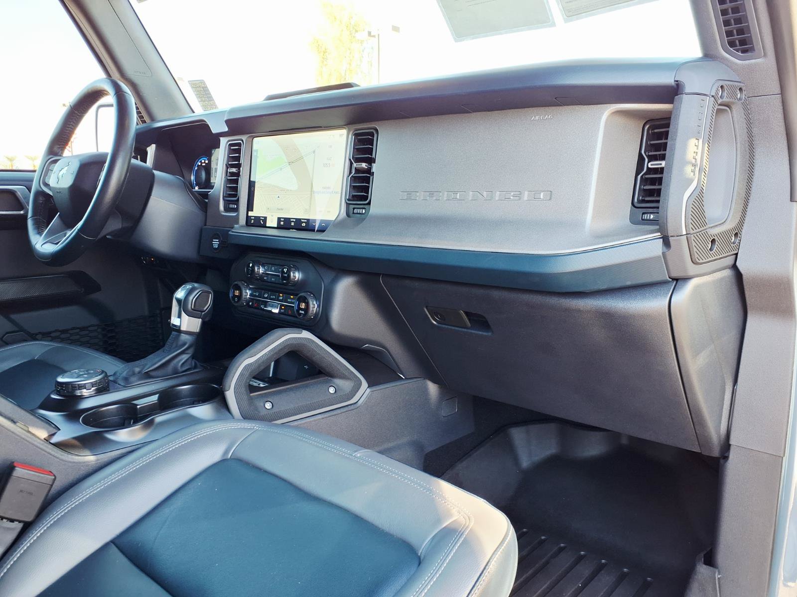 Certified 2024 Ford Bronco Outer Banks AWD/4WD image 9