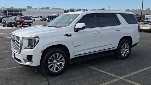 Used 2023 GMC Yukon Denali image 2