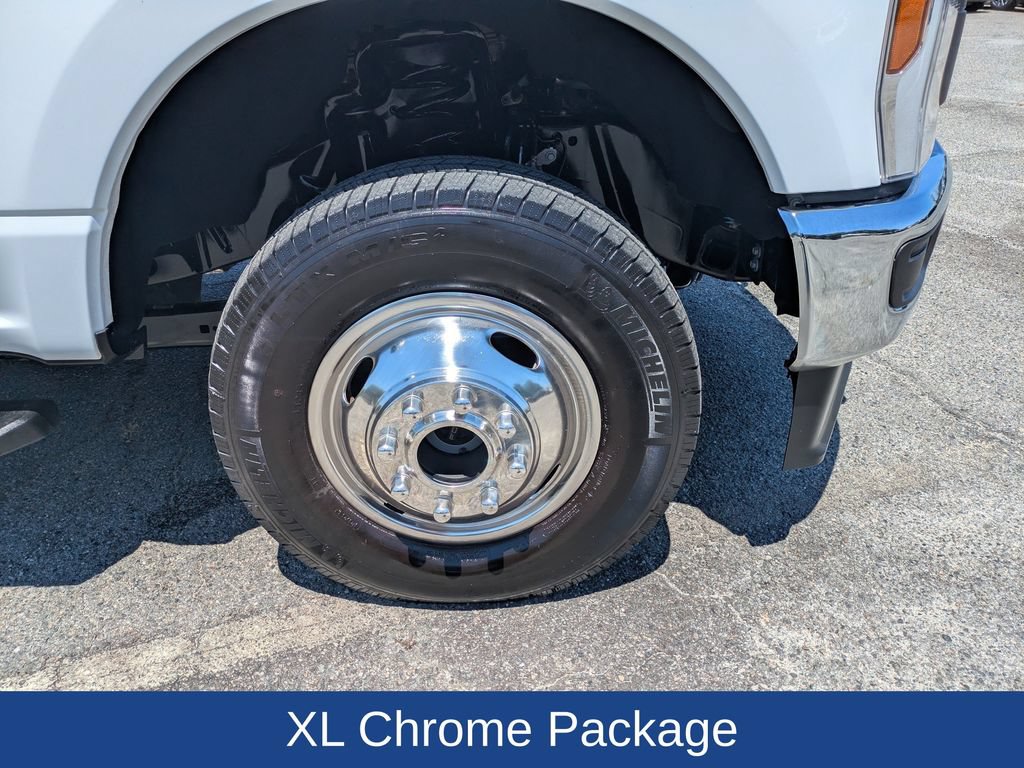 Certified 2025 Ford F350 XL w/ XL Driver Assist Package AWD/4WD image 11
