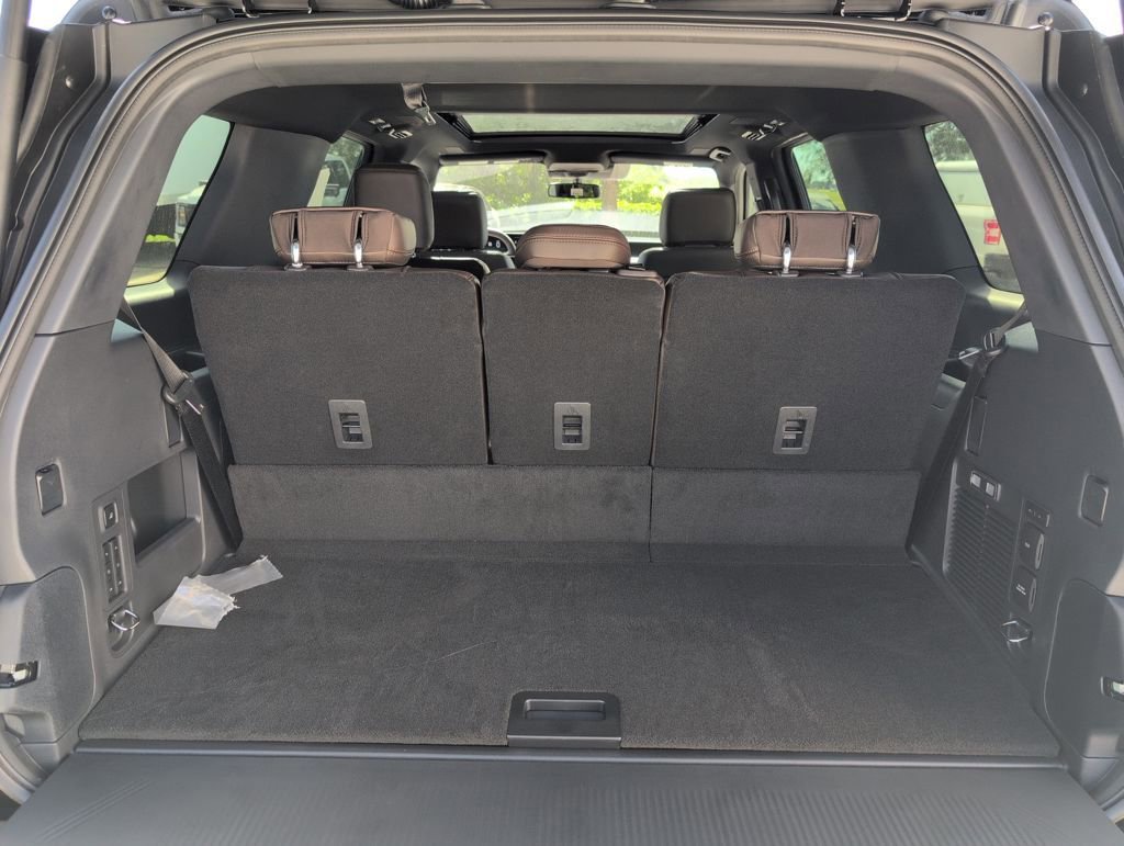 Certified 2025 Ford Expedition King Ranch image 31