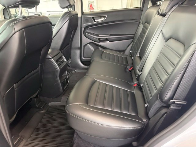 Certified 2023 Ford Edge SEL w/ Convenience Package AWD/4WD image 12