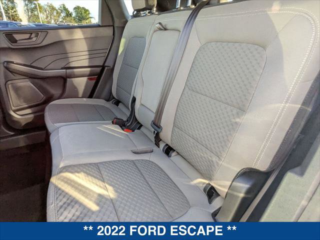 Certified 2022 Ford Escape SE w/ Convenience Package image 19