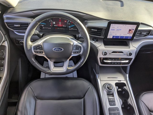 Certified 2023 Ford Explorer XLT w/ Equipment Group 202A image 30