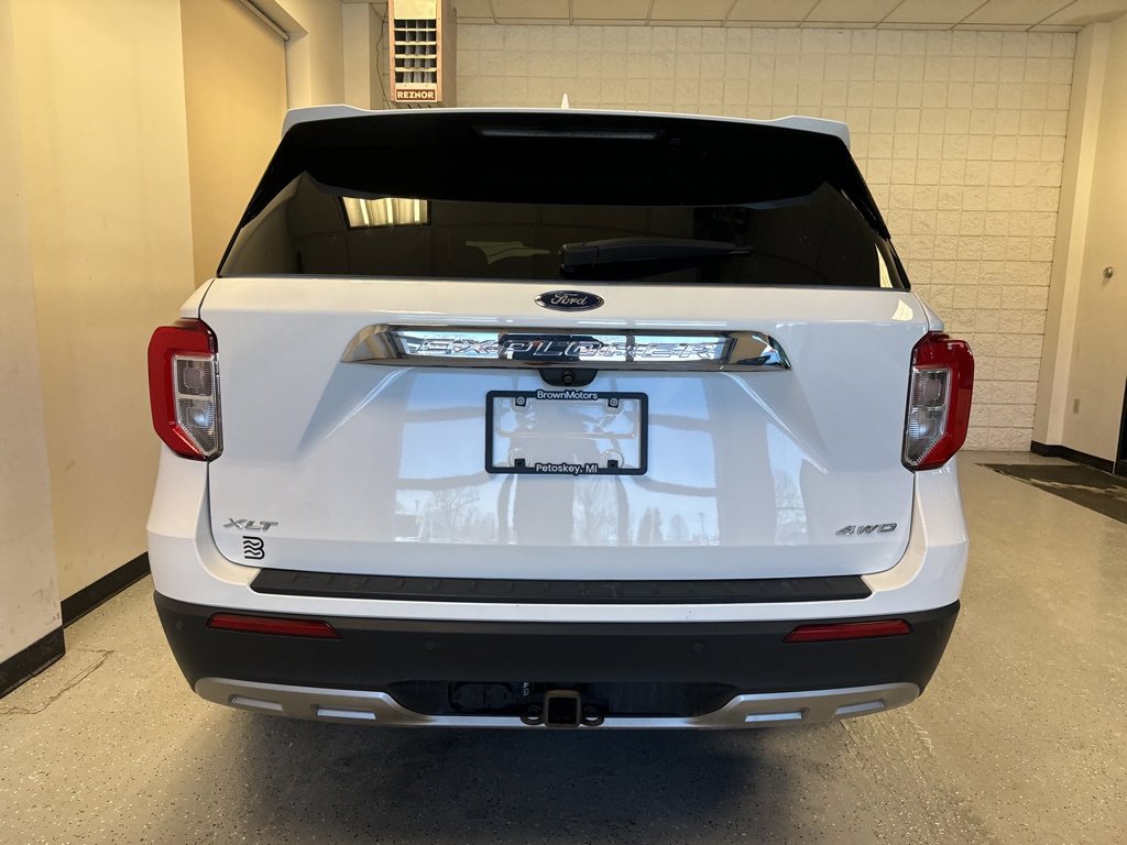 Certified 2023 Ford Explorer XLT w/ Equipment Group 202A image 39