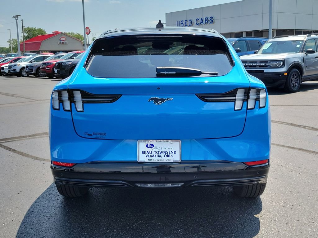 Certified 2024 Ford Mustang Mach-E Premium AWD/4WD image 5