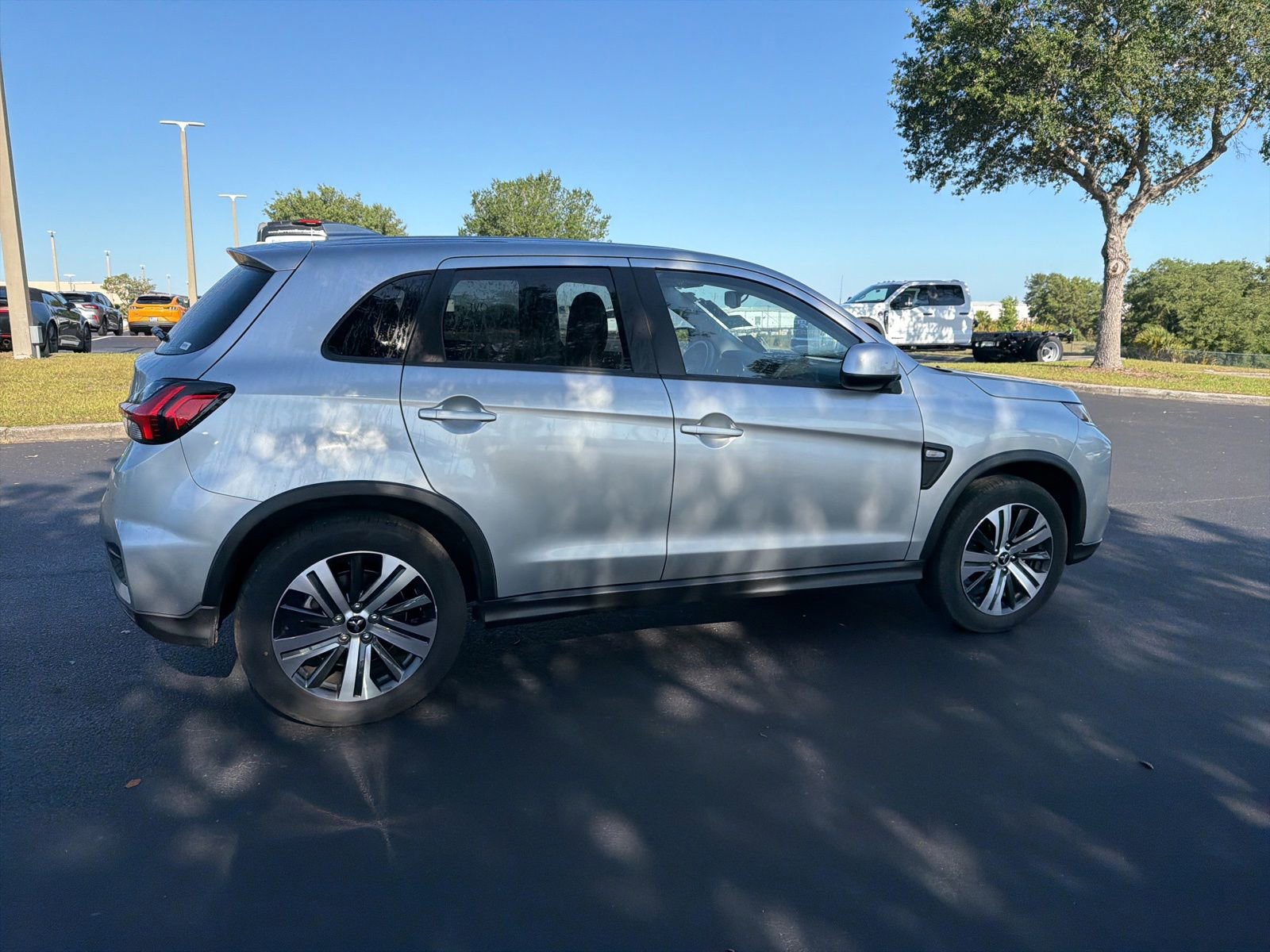 Used 2025 Mitsubishi Outlander Sport ES AWD/4WD image 5