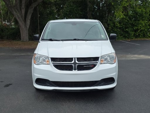 Used 2020 Dodge Grand Caravan SE w/ UConnect Hands-Free Group FWD image 11