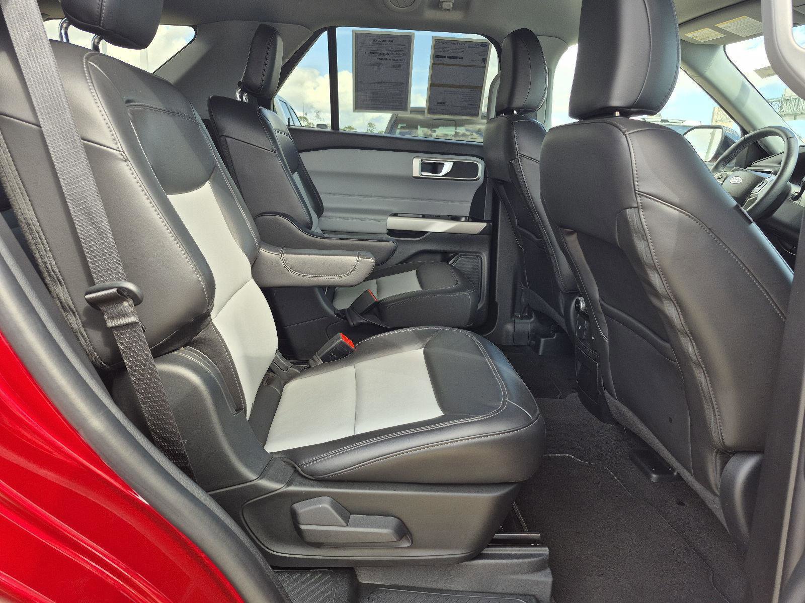 Certified 2023 Ford Explorer XLT w/ Equipment Group 202A image 28