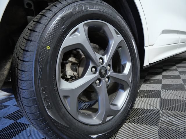 Certified 2024 Ford Escape ST-Line w/ Tech Pack #1 AWD/4WD image 8