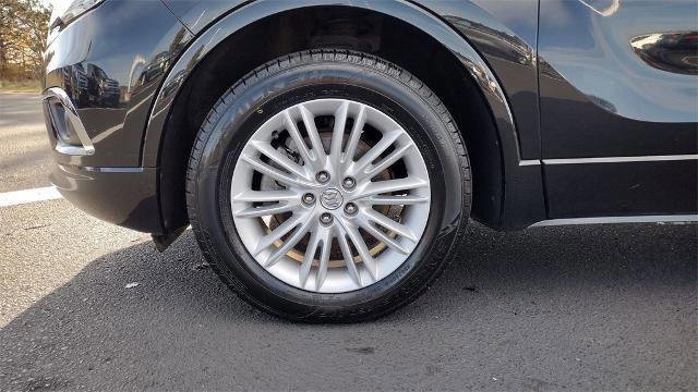 Used 2017 Buick Envision Preferred image 9