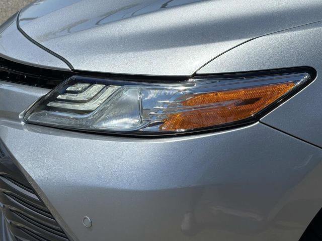 Used 2018 Toyota Camry XLE FWD image 10