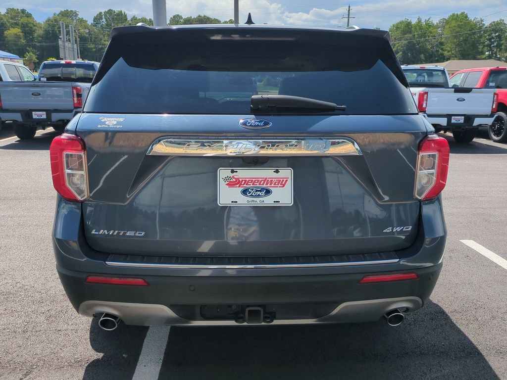 Certified 2021 Ford Explorer Limited w/ Equipment Group 301A AWD/4WD image 8