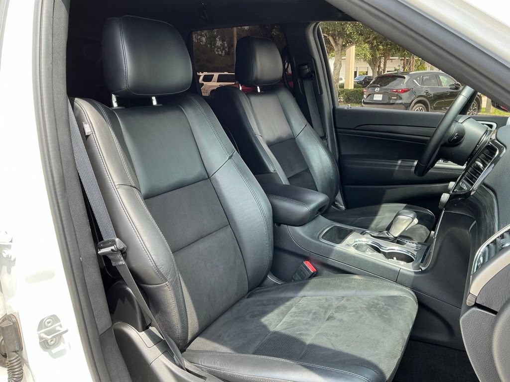 Used 2022 Jeep Grand Cherokee Laredo X RWD image 21