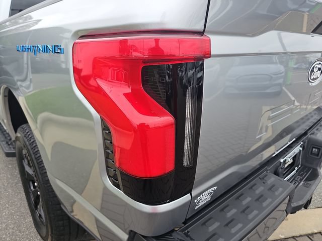 Certified 2025 Ford F150 Lightning XLT AWD/4WD image 32