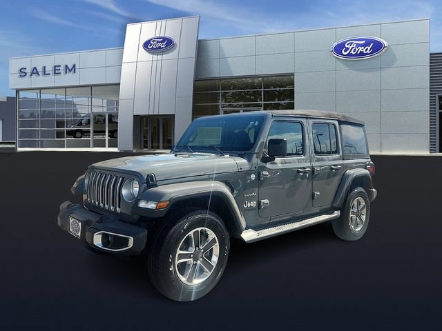 Used 2018 Jeep Wrangler Unlimited Sahara w/ Cold Weather Group AWD/4WD image 6