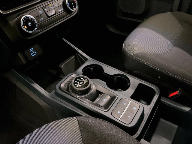 Certified 2023 Ford Maverick XL FWD image 16