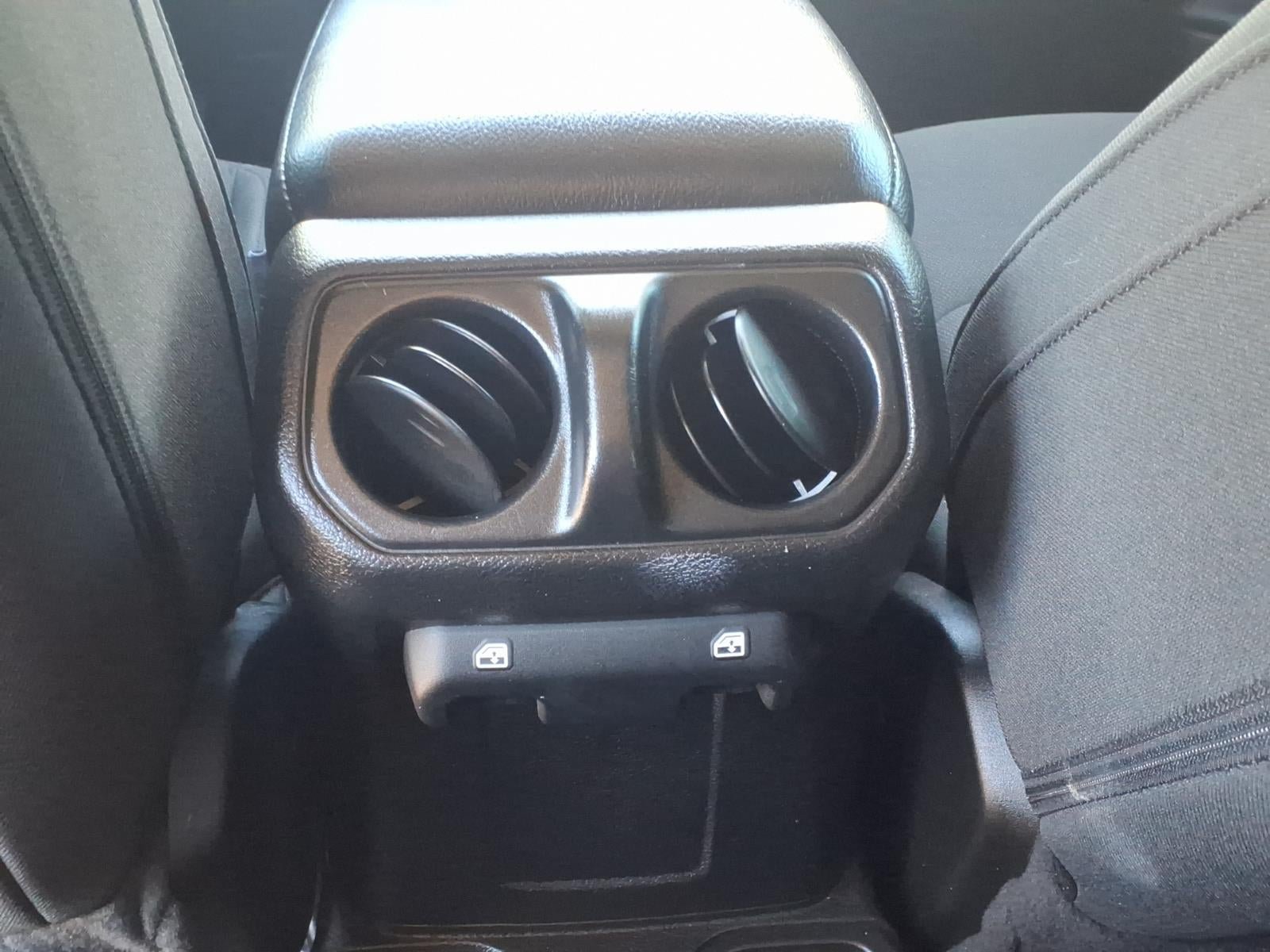 Used 2021 Jeep Wrangler Unlimited Sport AWD/4WD image 18