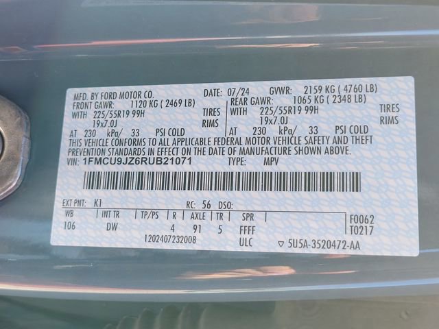 Certified 2024 Ford Escape Platinum w/ Premium Technology Package image 15