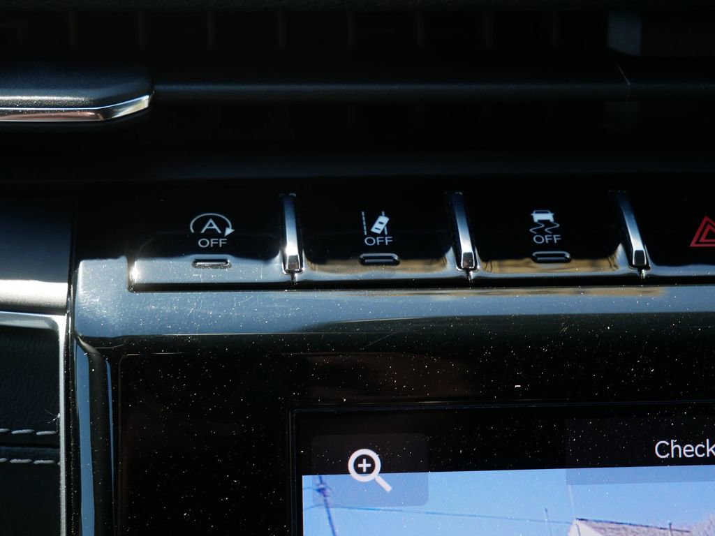 Used 2023 Jeep Grand Cherokee Altitude image 20