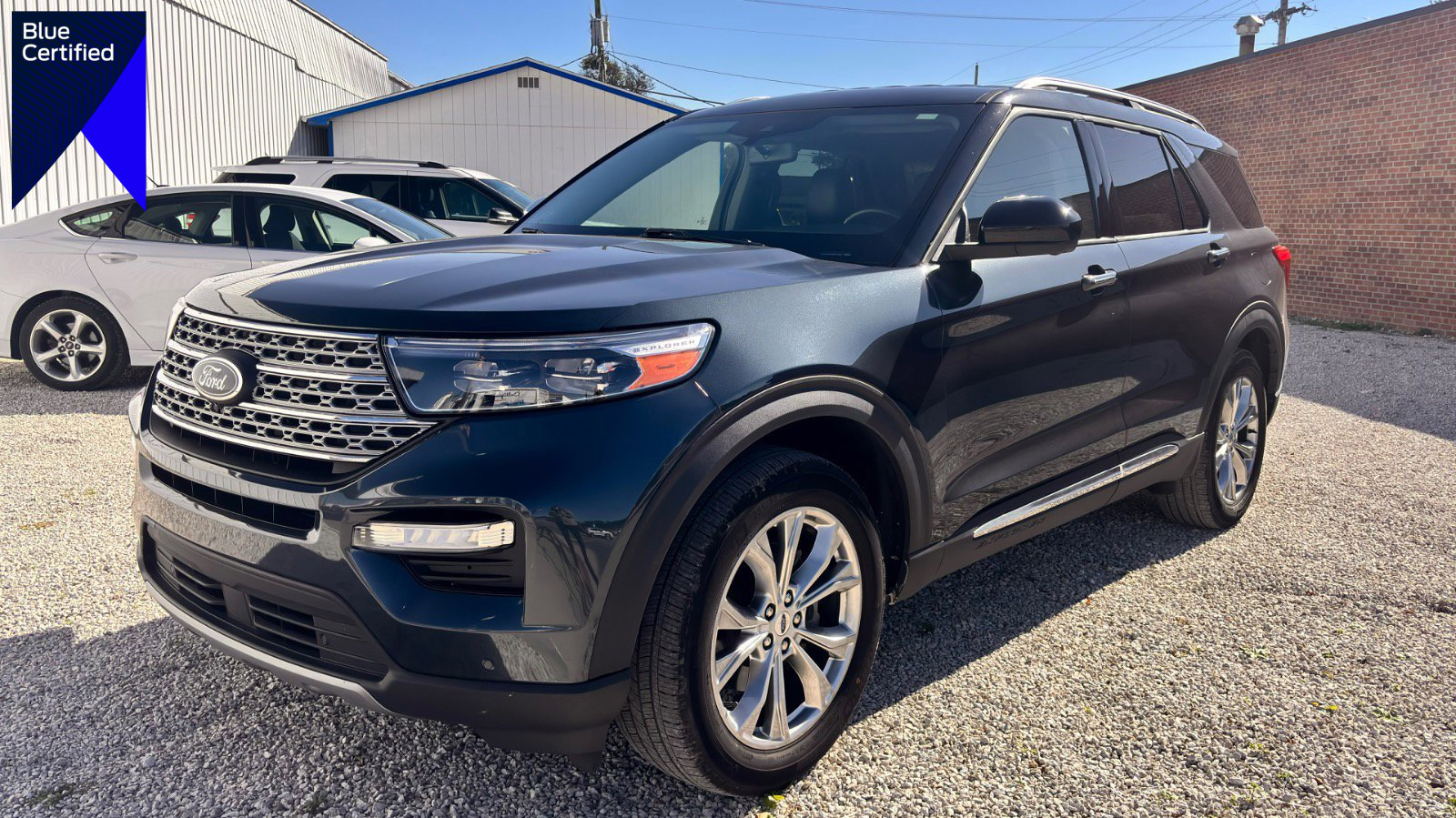 Certified 2022 Ford Explorer Limited w/ Class IV Trailer Tow Package