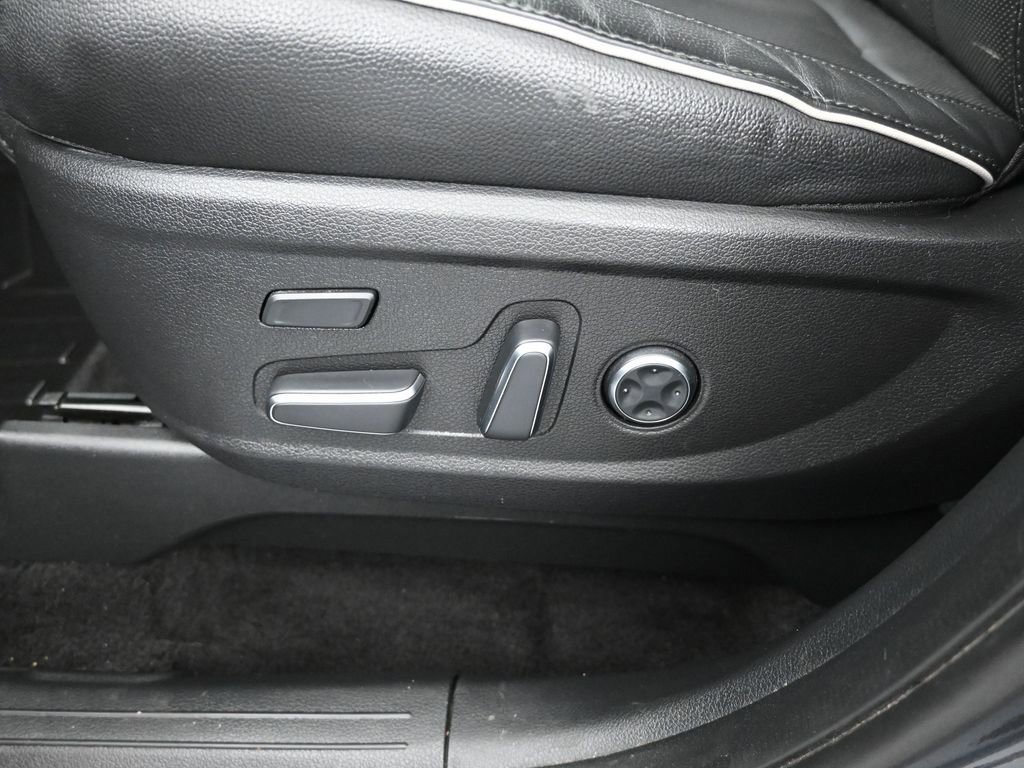 Used 2023 Hyundai Palisade Limited w/ Cargo Package AWD/4WD image 46