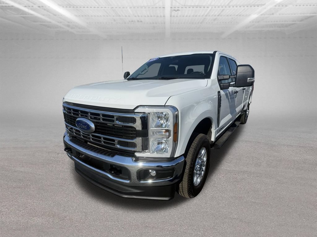 Certified 2025 Ford F350 XLT AWD/4WD image 11