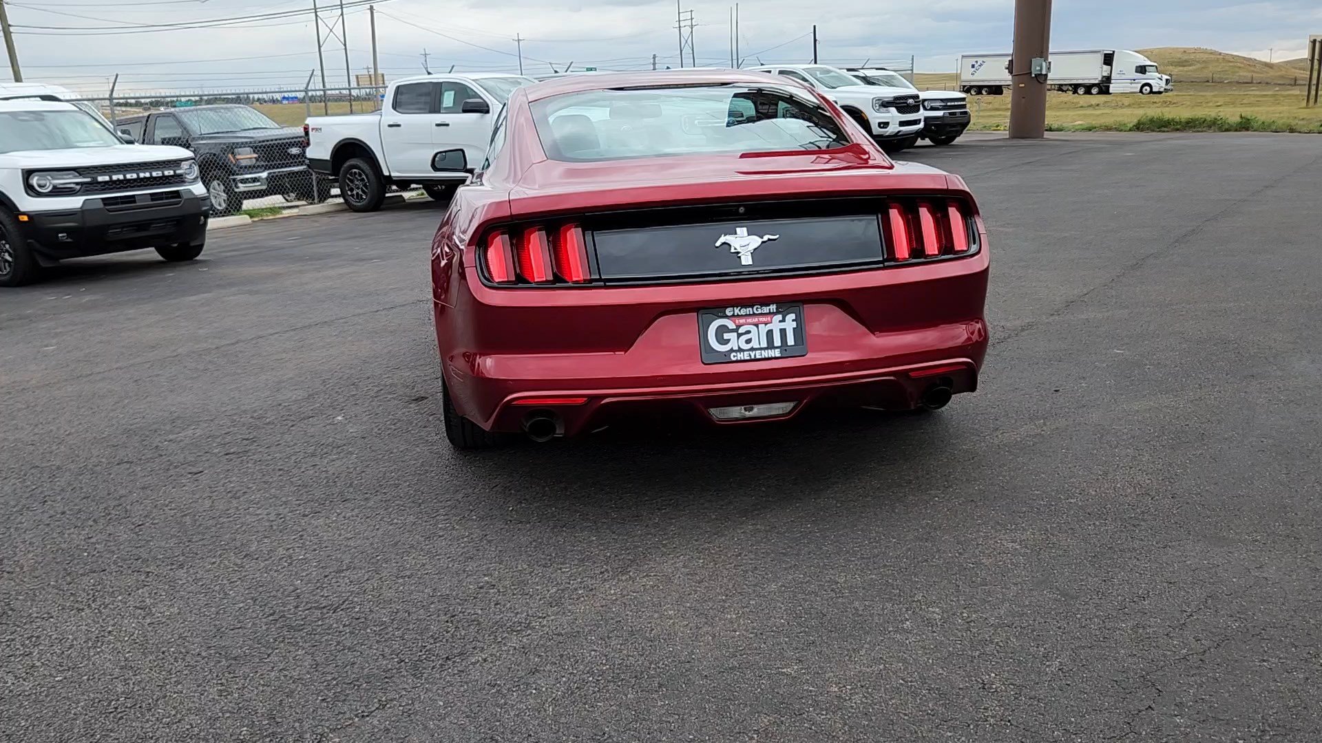 Certified 2017 Ford Mustang Coupe RWD image 3