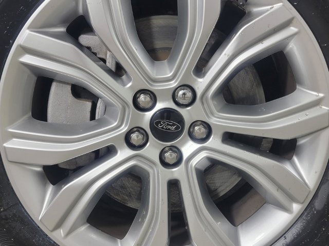 Certified 2023 Ford Edge Titanium w/ Equipment Group 301A AWD/4WD image 10