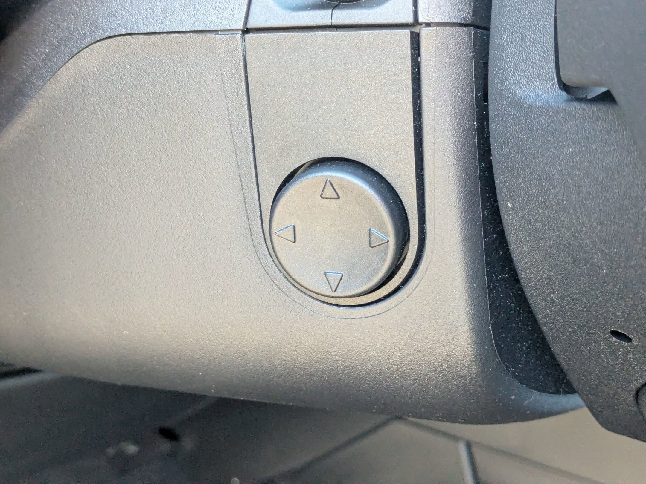 Certified 2024 Ford Explorer ST w/ Equipment Group 401A image 18