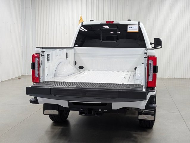 Certified 2025 Ford F250 Platinum w/ Platinum Plus Package AWD/4WD image 28