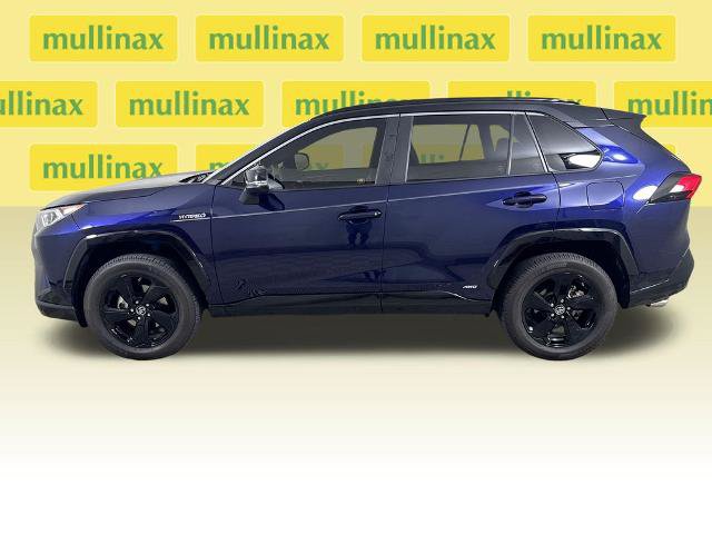 Used 2019 Toyota RAV4 XSE w/ XSE Weather Package AWD/4WD image 13
