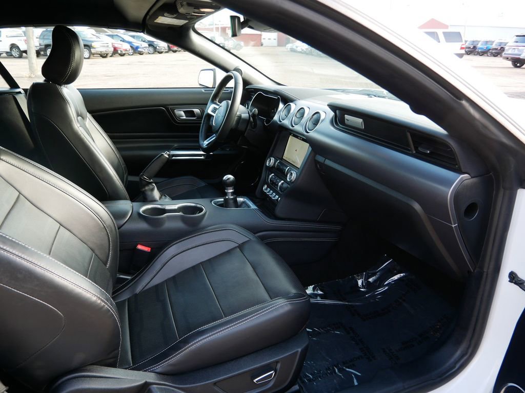 Certified 2019 Ford Mustang GT Premium w/ Equipment Group 401A RWD image 8