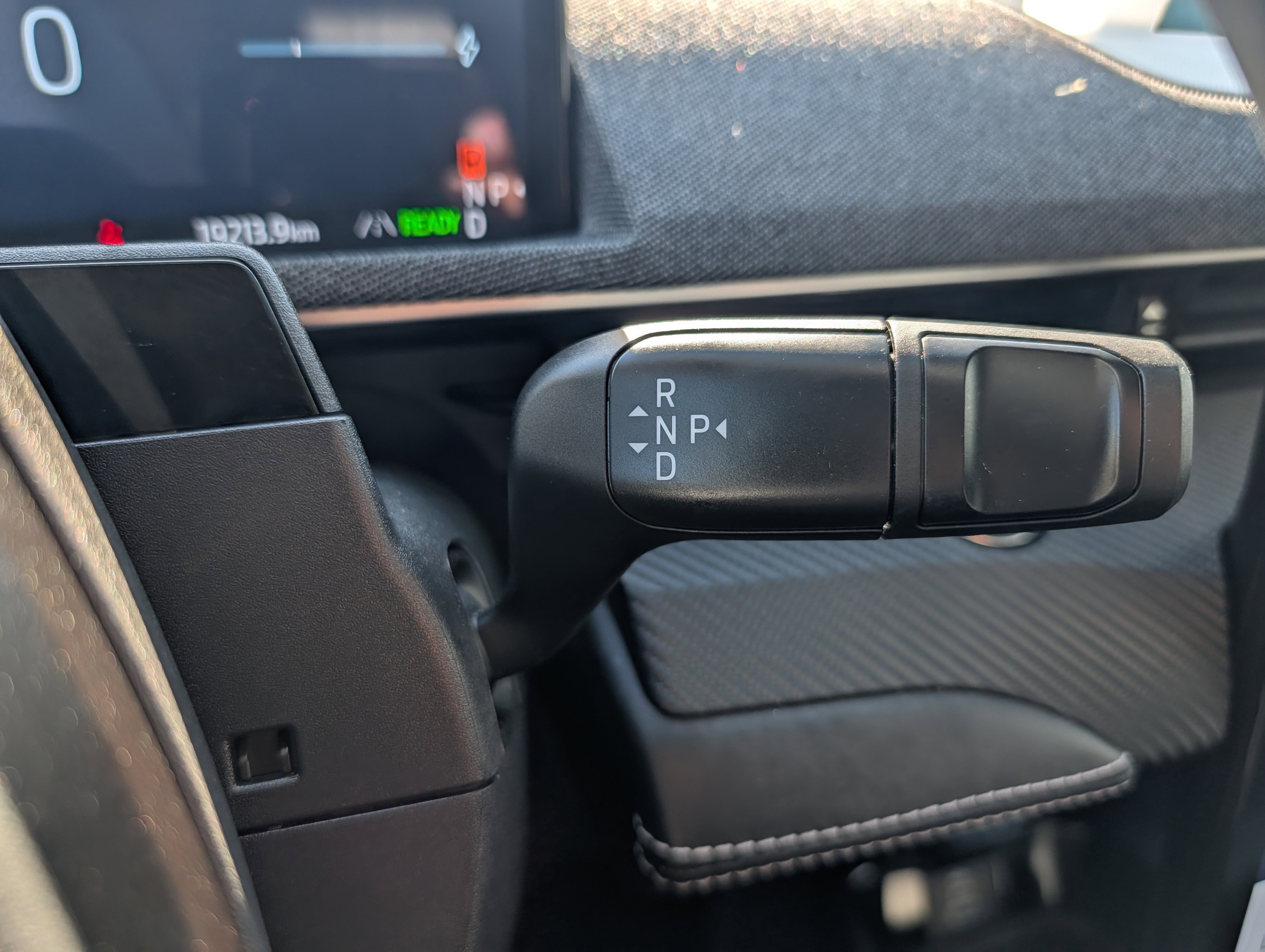 Certified 2025 Ford Mustang Mach-E Premium AWD/4WD image 31