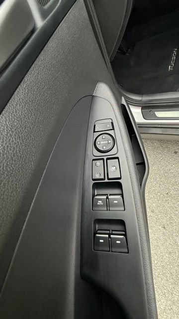 Used 2021 Hyundai Tucson Ultimate AWD/4WD image 16