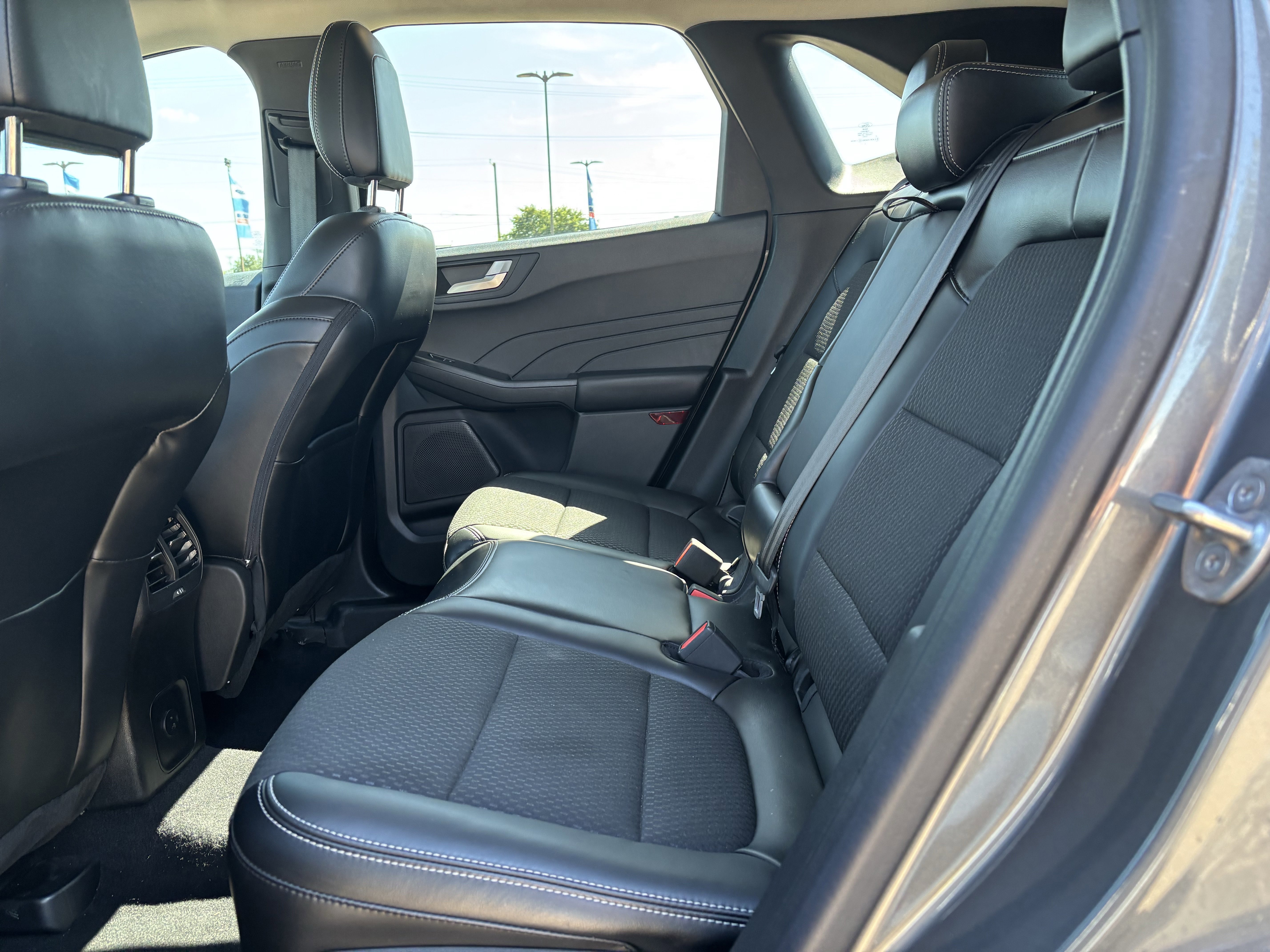 Certified 2023 Ford Escape SE image 15