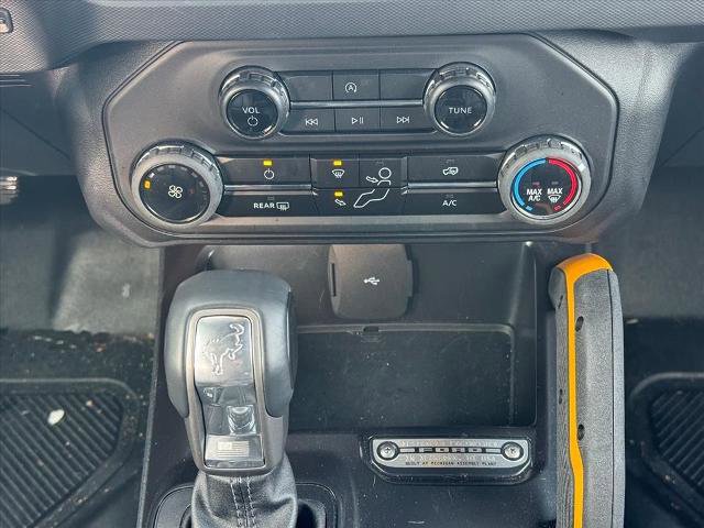 Certified 2024 Ford Bronco Badlands w/ Sasquatch Package AWD/4WD image 15