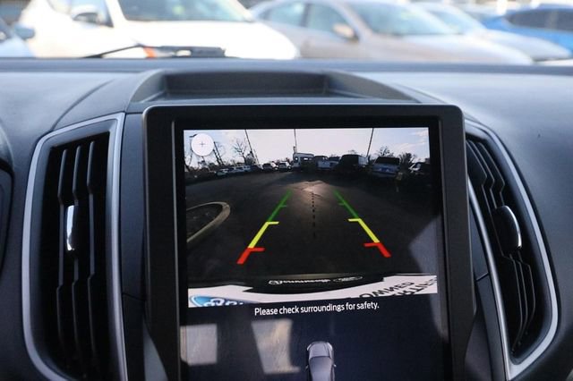 Certified 2024 Ford Edge SEL image 16