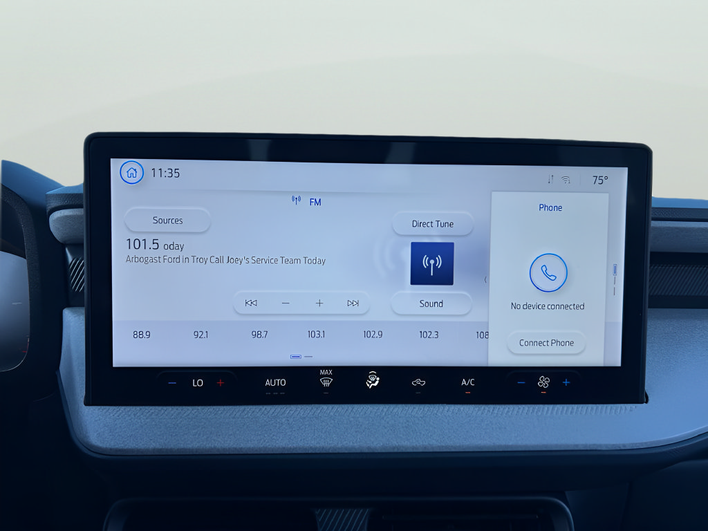 Certified 2025 Ford Maverick XLT FWD image 15