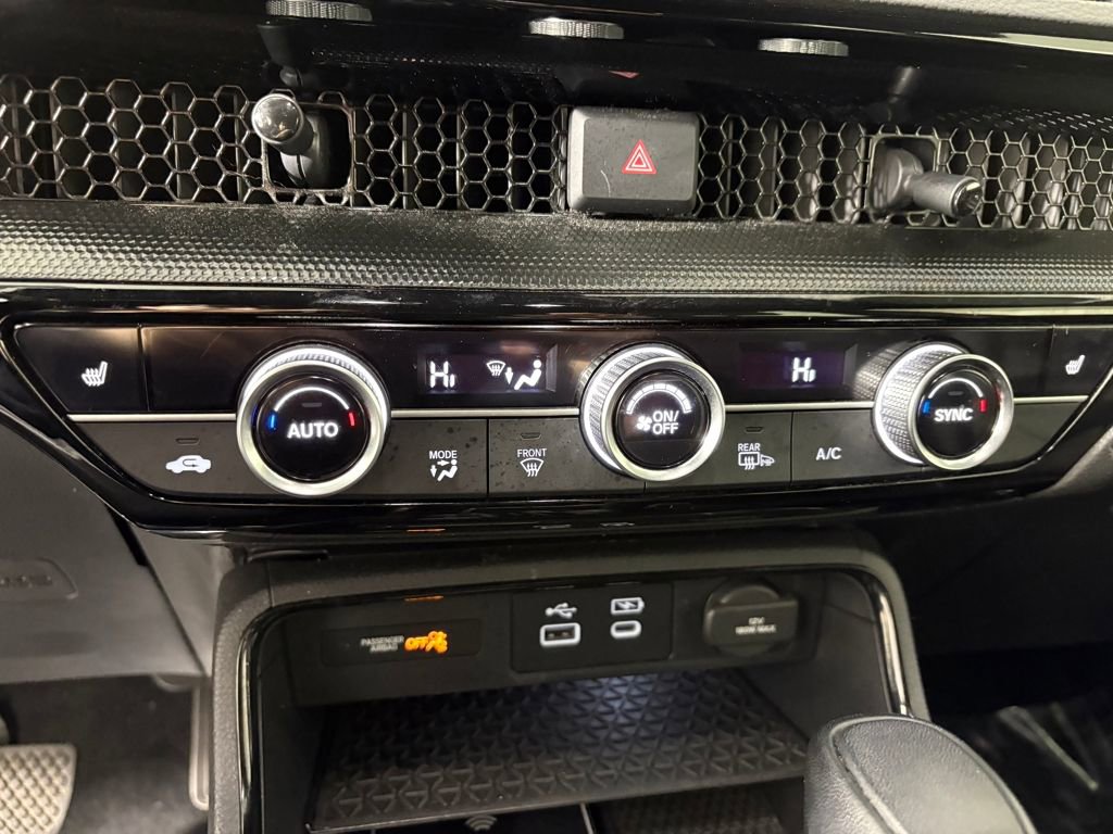 Used 2025 Honda CR-V Sport Touring image 19