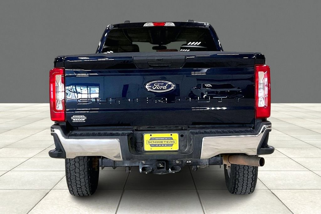 Certified 2023 Ford F250 XLT image 3