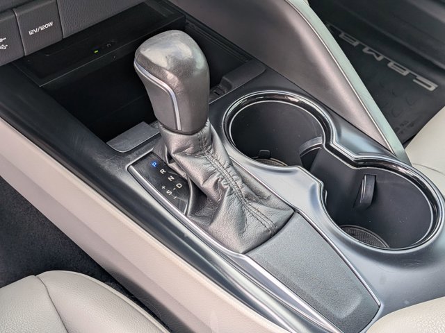 Used 2019 Toyota Camry SE w/ Audio Package FWD image 24