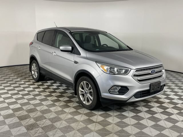 Certified 2019 Ford Escape SE AWD/4WD image 17
