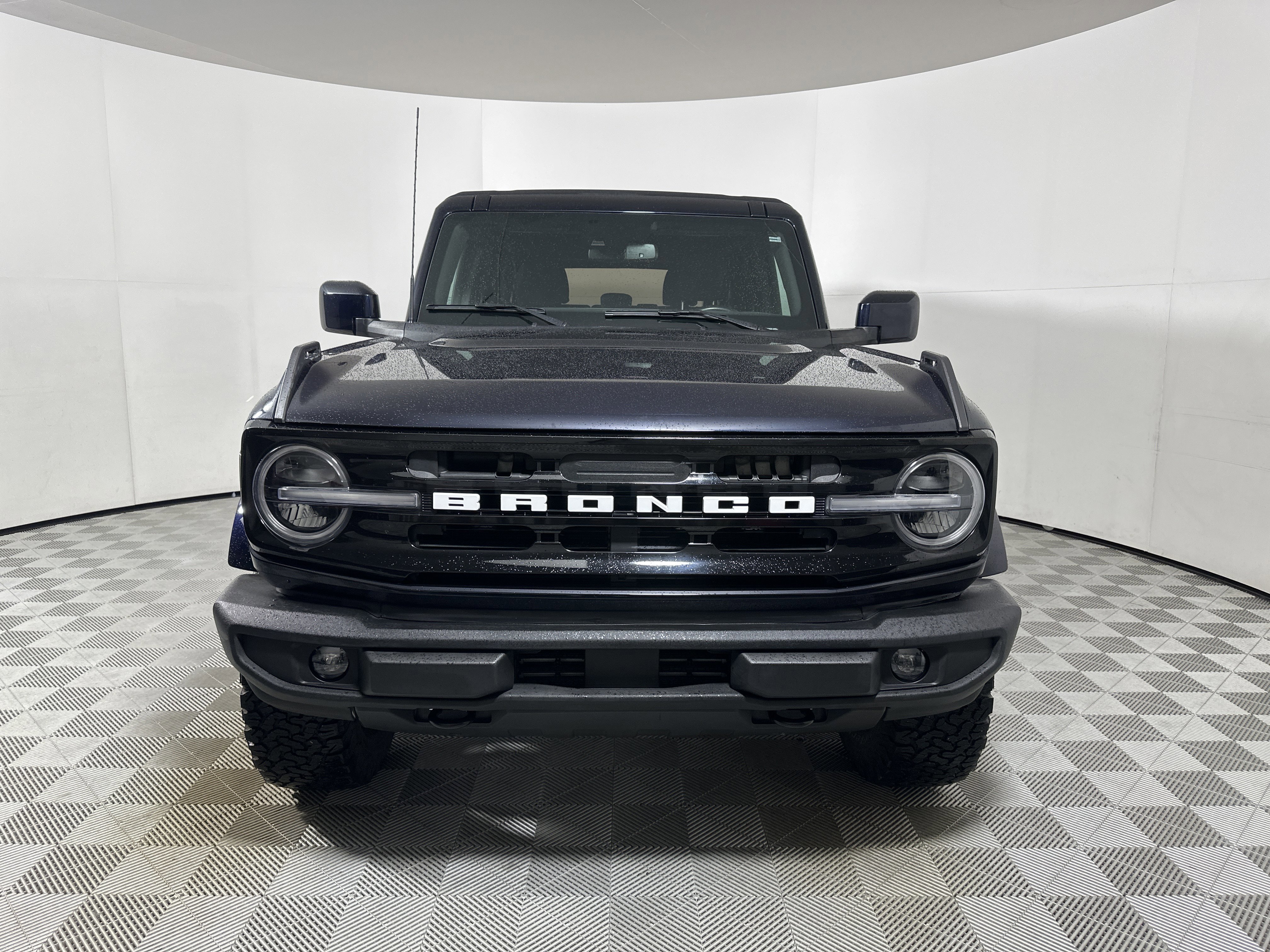 Certified 2021 Ford Bronco Outer Banks image 8