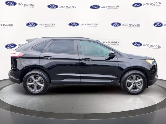 Certified 2023 Ford Edge SEL w/ Sport Appearance Package AWD/4WD image 6